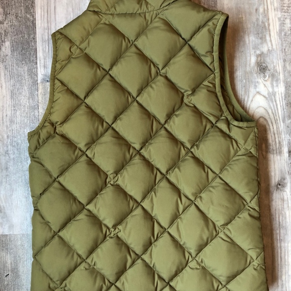 JCrew Excursion Quilted Vest Olive Green (size xs) - Picture 3 of 4